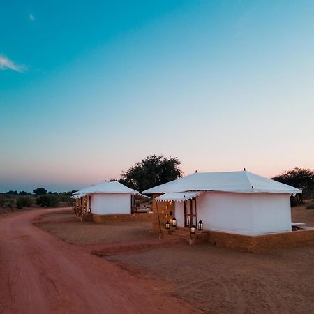 Grand Khalifa Luxury Camp Hotel Sām Exterior foto