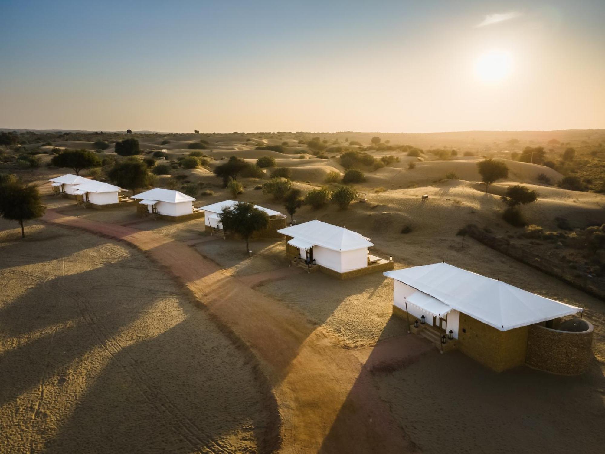 Grand Khalifa Luxury Camp Hotel Sām Exterior foto